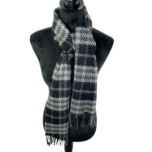 David and Young Softer than Cashmere‎ Plaid Scarf with Fringe